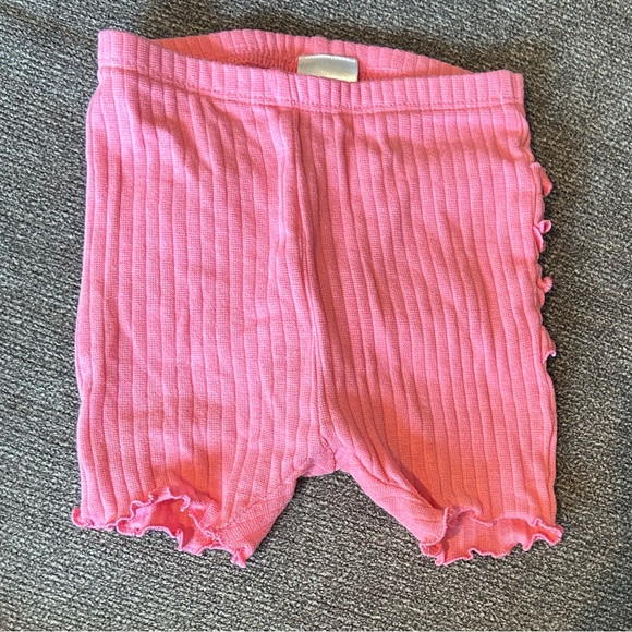 Ruffle Butts 2 piece pajama shirt and shorts set - Picture 8 of 8